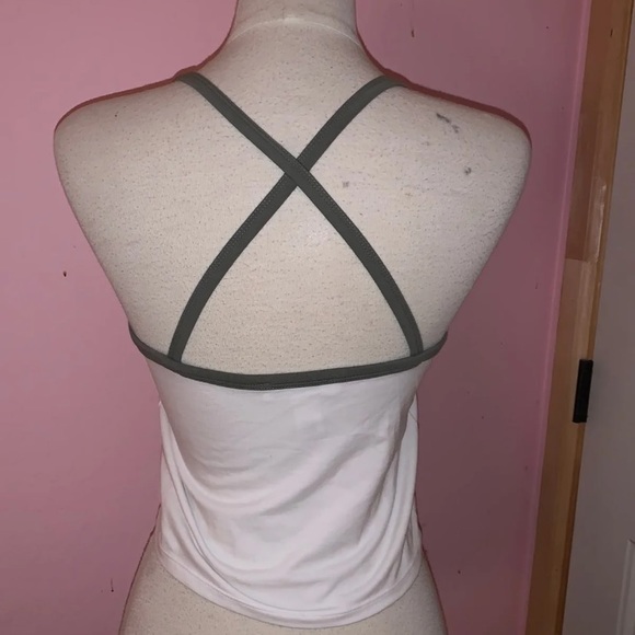 Top - Picture 2 of 2